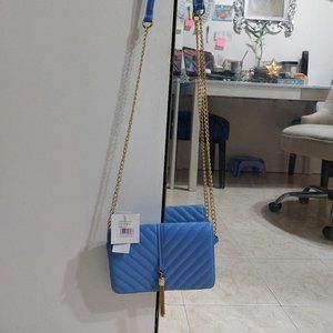 OLIVIA MILLER Easy On Slip On Messenger Style Handbag Beautiful Blue Gold Tassel